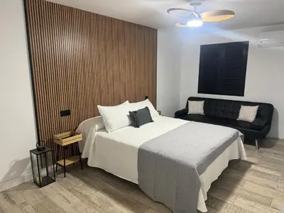 Cama o camas de una habitación en Apartamento Playa del Águila en 1ª línea de playa
