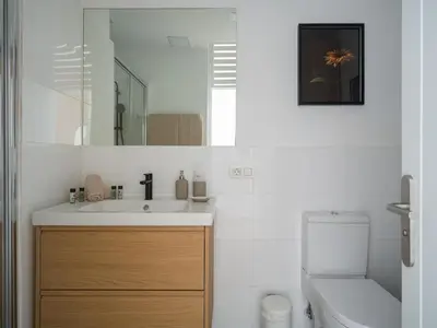 Un baño de Maravilloso estudio cerca playa de Las Canteras BT3B