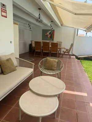 Zona de estar de Oasis Ancla 4