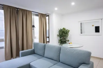Zona de estar de Coral Canteras Playa - Frente al mar - Ideal parejas, familias o trabajo
