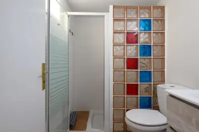 Un baño de Bungalow with Terrace BBQ Pool in Maspalomas