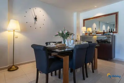 Una cocina o zona de cocina en Villa Victoria 19