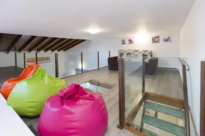 Plano de Casa Mica naturaleza y relax