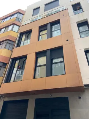 Edificio en el que se encuentra el apartamento