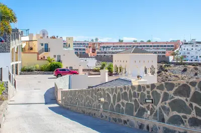 El barrio de los alrededores o un barrio cerca de este apartamento