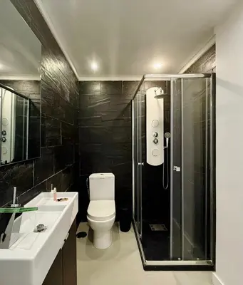 Un baño de Canaryislandshost l Canteras