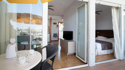 Zona de estar de Apartamentos Montemayor
