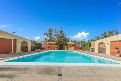 Piscina en o cerca de Bungalow Albatros Relajante BBQ en Maspalomas