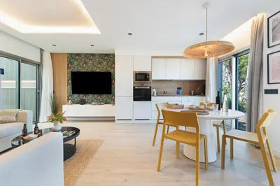 Una cocina o zona de cocina en Home2Book Stylish Beachfront Escape