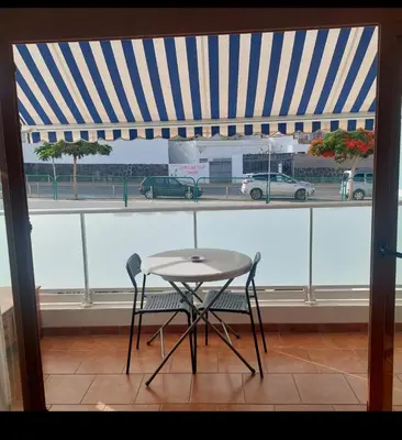 Un balcón o terraza de Europa 302