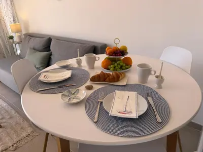 Comida en o cerca de este apartamento