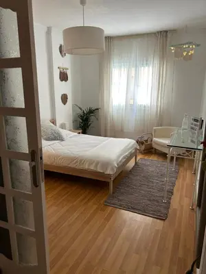 Cama o camas de una habitación en Chill Center Room SOLO HABITACIÓN con baño privado