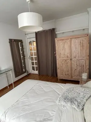 Cama o camas de una habitación en Chill Center Room SOLO HABITACIÓN con baño privado