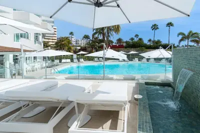 Piscina en o cerca de HL Rondo Hotel