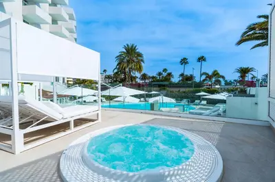 Piscina en o cerca de HL Rondo Hotel