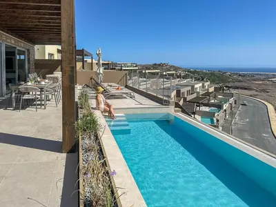 Piscina en o cerca de Kaiman 33 by VillaGranCanaria