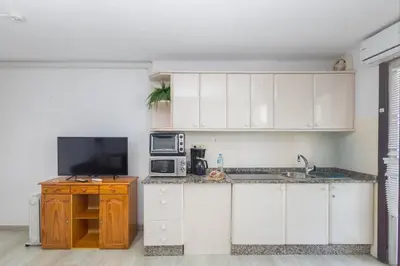 Una cocina o zona de cocina en KOKA Central Flat Playa Ingles-Pool & Views