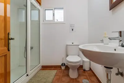 Un baño de Sardina Beach Retreat