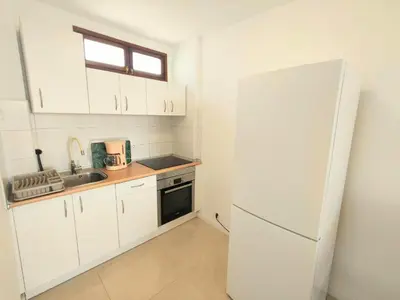 Una cocina o zona de cocina en Blue Atlantic by CASAS COCODRILO
