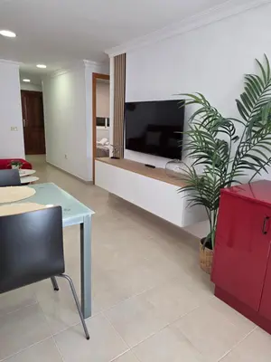 Una televisión o centro de entretenimiento en Estrella y mar