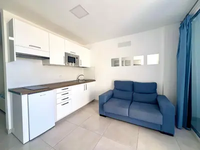 Una cocina o zona de cocina en Yumbo studio