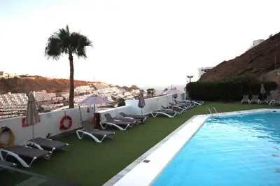Piscina en o cerca de OceanEye Apartment with heated pool