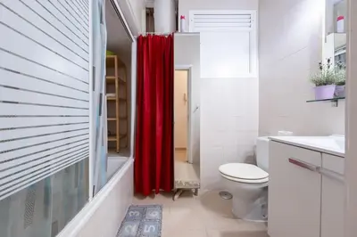 Un baño de Estudio del Mar