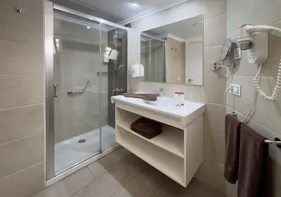 Un baño de Holiday Club Vista Amadores