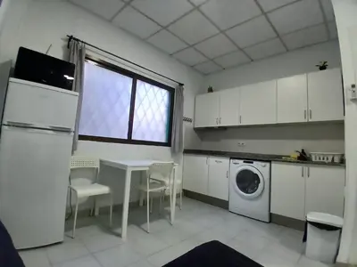 Una cocina o zona de cocina en Ground floor apartment
