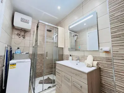 Un baño de Penthouse on the Ocean by Alquiler de Sueno