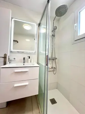 Un baño de Quiet Corner by the Beach
