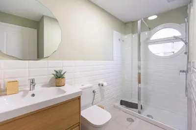 Un baño de Apartamento frente a la playa de Las Canteras S1