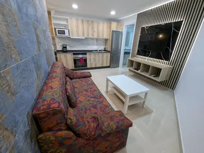 Una cocina o zona de cocina en Apartamento Anau 1D- Playa del inglés - Yumbo