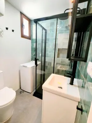 Un baño de Green Day by Casas Cocodrilo
