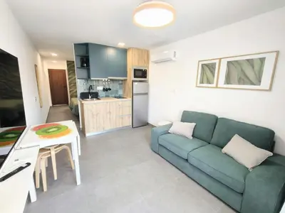 Una cocina o zona de cocina en Green Day by Casas Cocodrilo