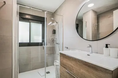 Un baño de City Hub Stay