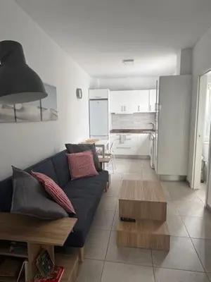Una cocina o zona de cocina en City Beach 1