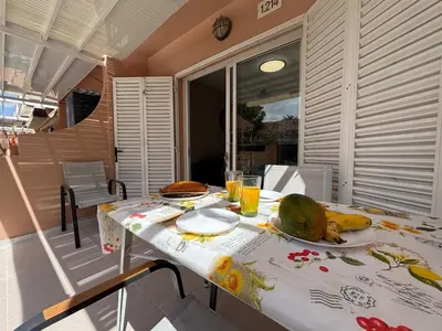 Comida en o cerca de este apartamento