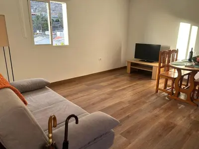 Una televisión o centro de entretenimiento en Anmar, rincón de desconexión y naturaleza