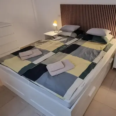 APARTMAN Ramón C 23
