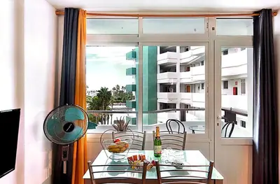 Un balcón o terraza de Sunny Seasons by Casas Cocodrilo