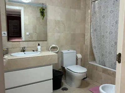 Un baño de SOL y MAR Las Canteras con PARKING GRATIS