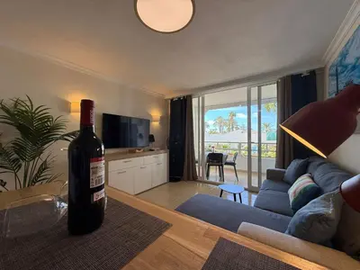 Una televisión o centro de entretenimiento en Tanife 109, Stay in Gran Canaria