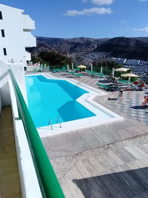Piscina en o cerca de Vista Paraíso Puerto Rico