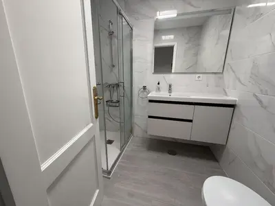 Un baño de Las Brisas 39, Stay in Gran Canaria