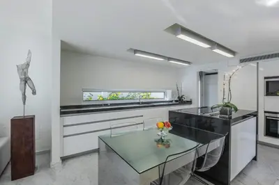 Una cocina o zona de cocina en Villa with swimming pool in Pasito Blanco T4