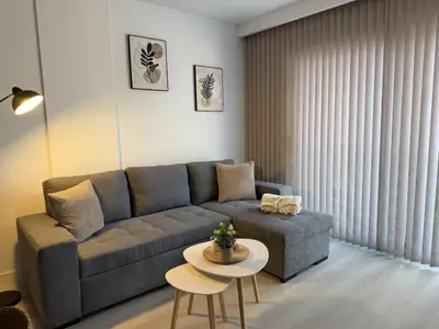 Zona de estar de Sunset Bronze- Calidez, estilo y mar en Arguineguín