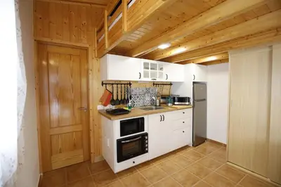 Una cocina o zona de cocina en HOUSE of YUCCA