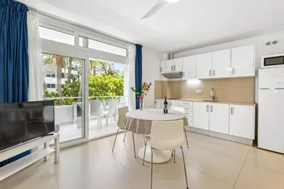 Una cocina o zona de cocina en MASPALOMAS Foresta 16