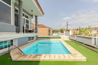 Plano de Escape To your Private Pool, Sea Views and Bbq